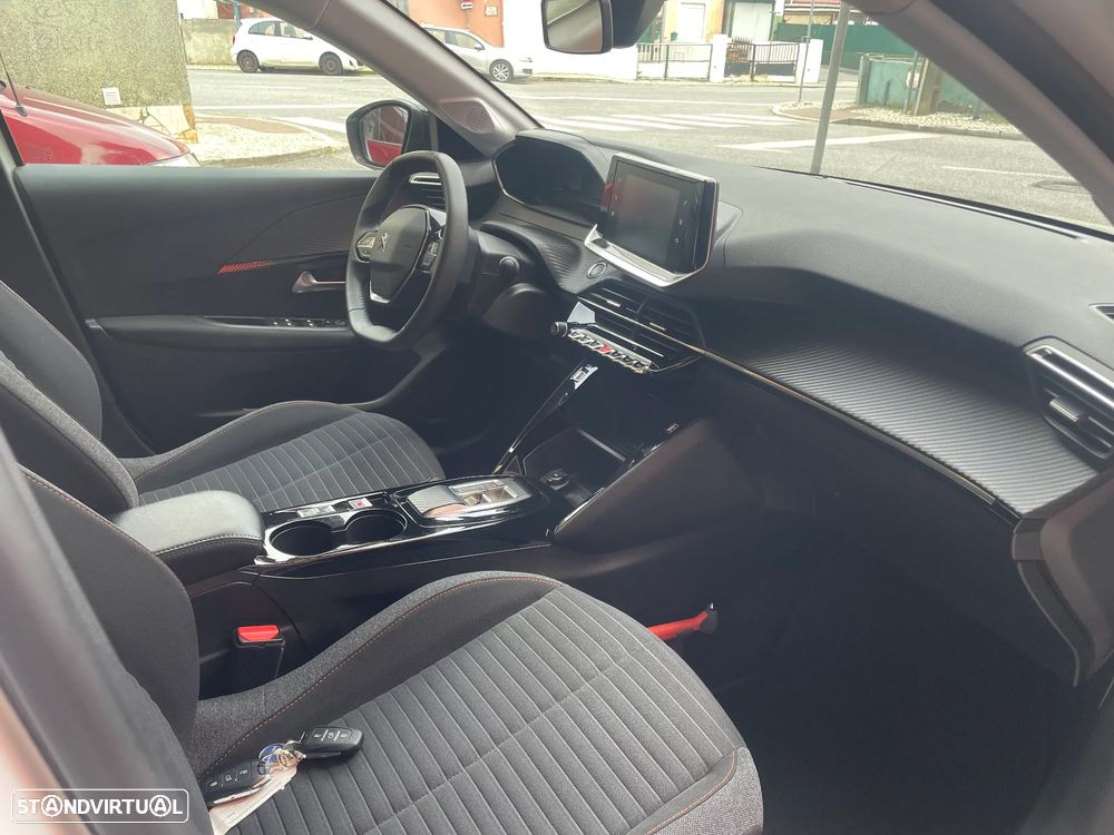 Peugeot e-208 Active Pack - 8