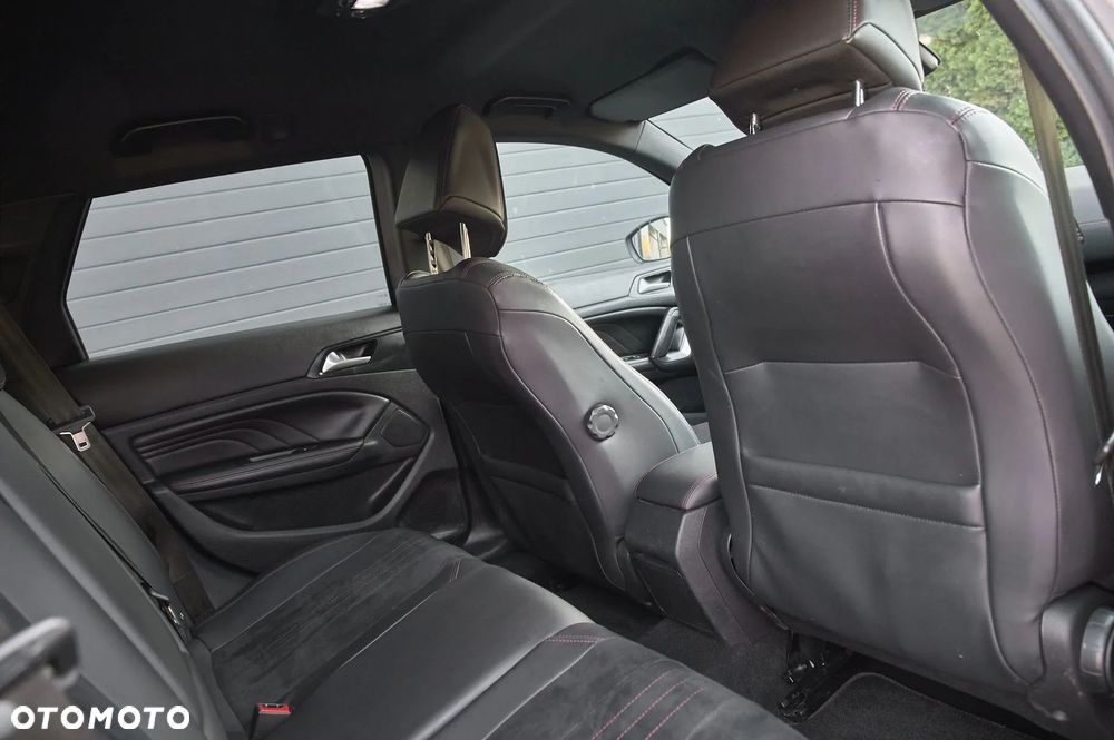 Peugeot 308 - 24