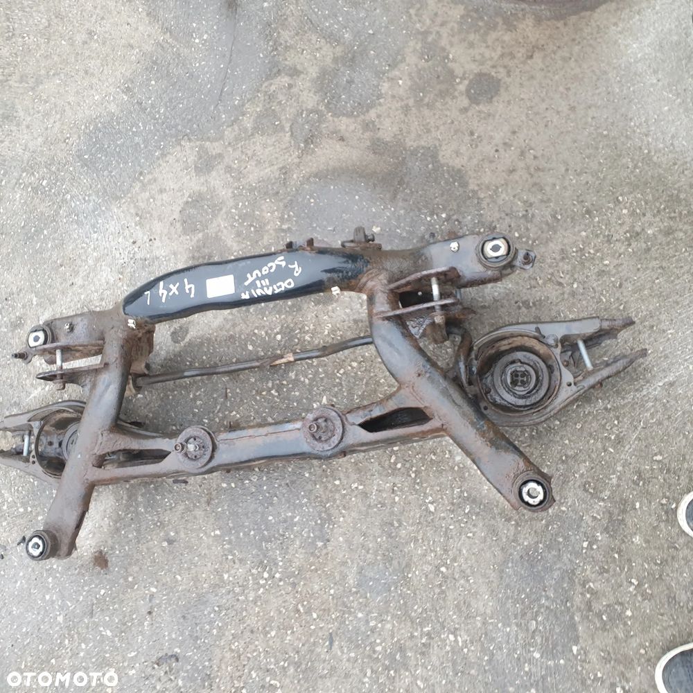 VW SEAT AUDI  SKODA OCTAVIA III  SCOUT WOZEK SANKI TYL 5Q0505235E - 1