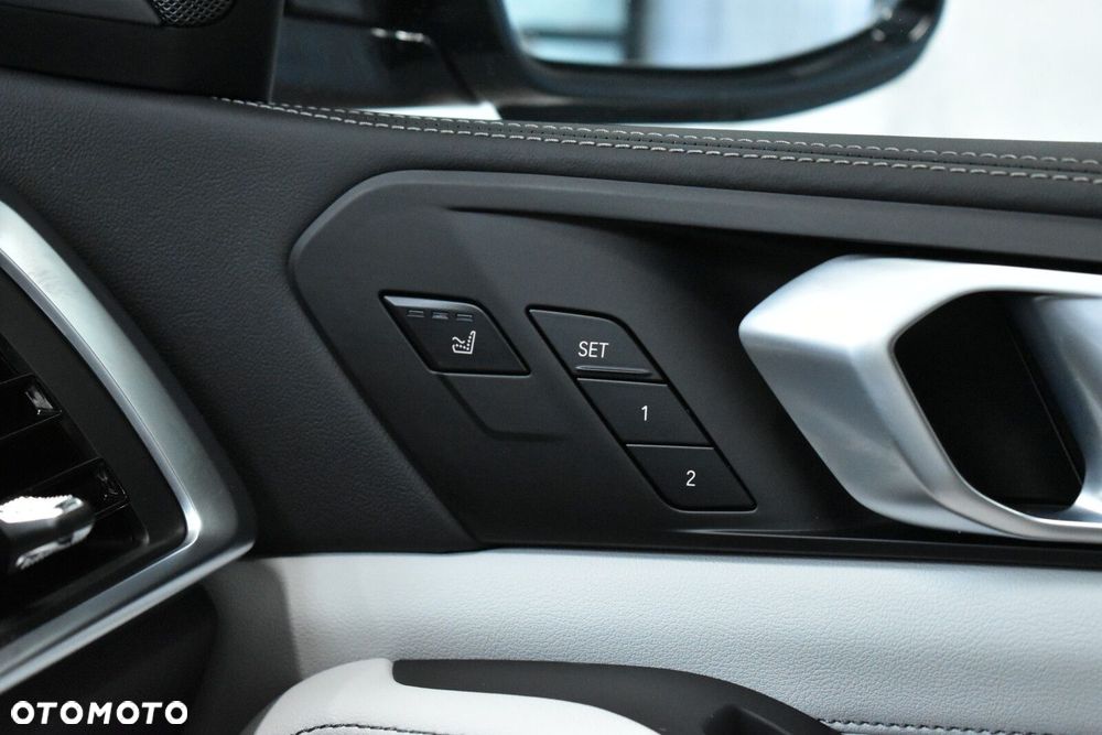 BMW X5 xDrive40d mHEV sport - 28