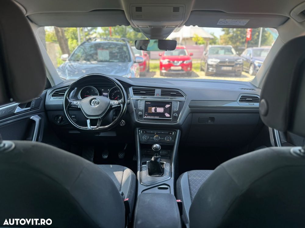 Volkswagen Tiguan - 6