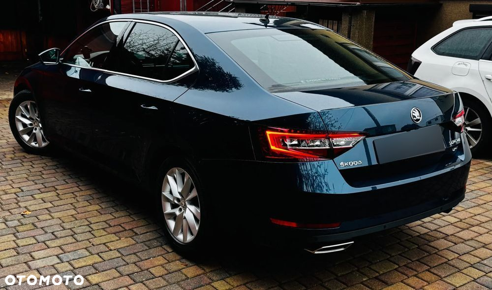 Skoda Superb 2.0 TSI 4x4 Style DSG - 8