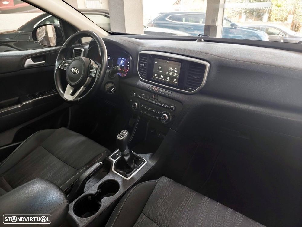 Kia Sportage 1.6 CRDi ISG SX - 16