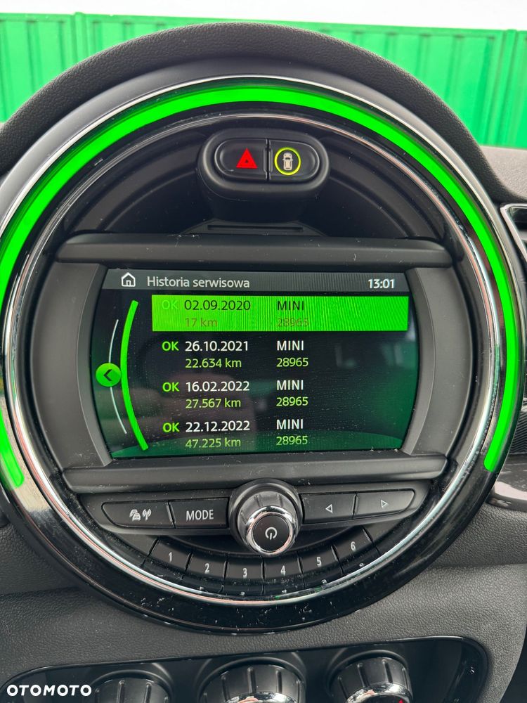 MINI Clubman Cooper - 16