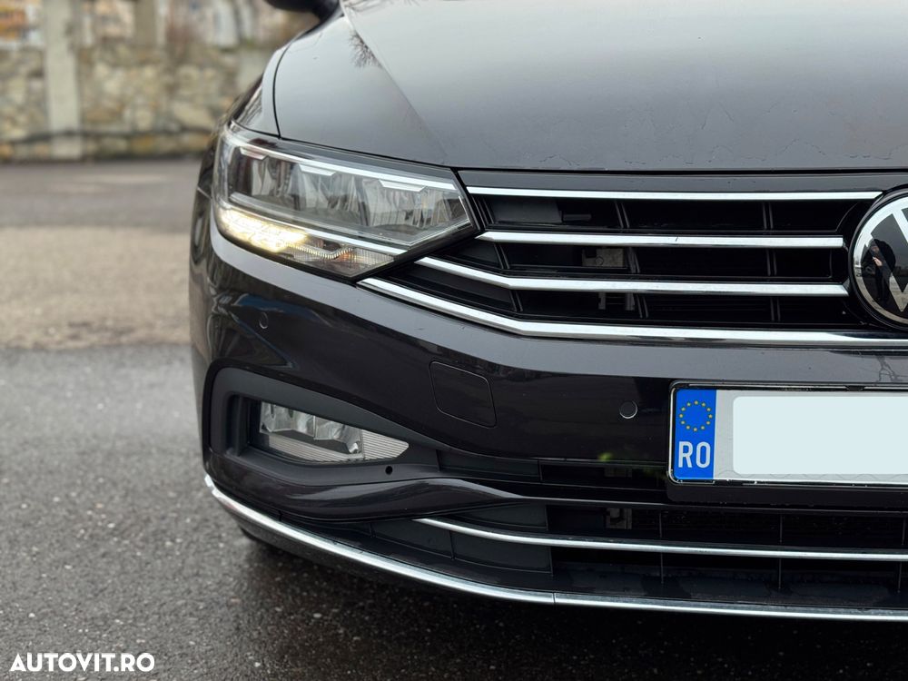 Volkswagen Passat 2.0 TDI DSG Highline - 10