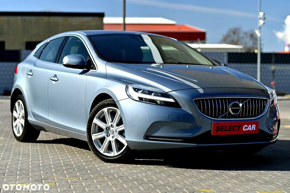 Volvo V40 - 9