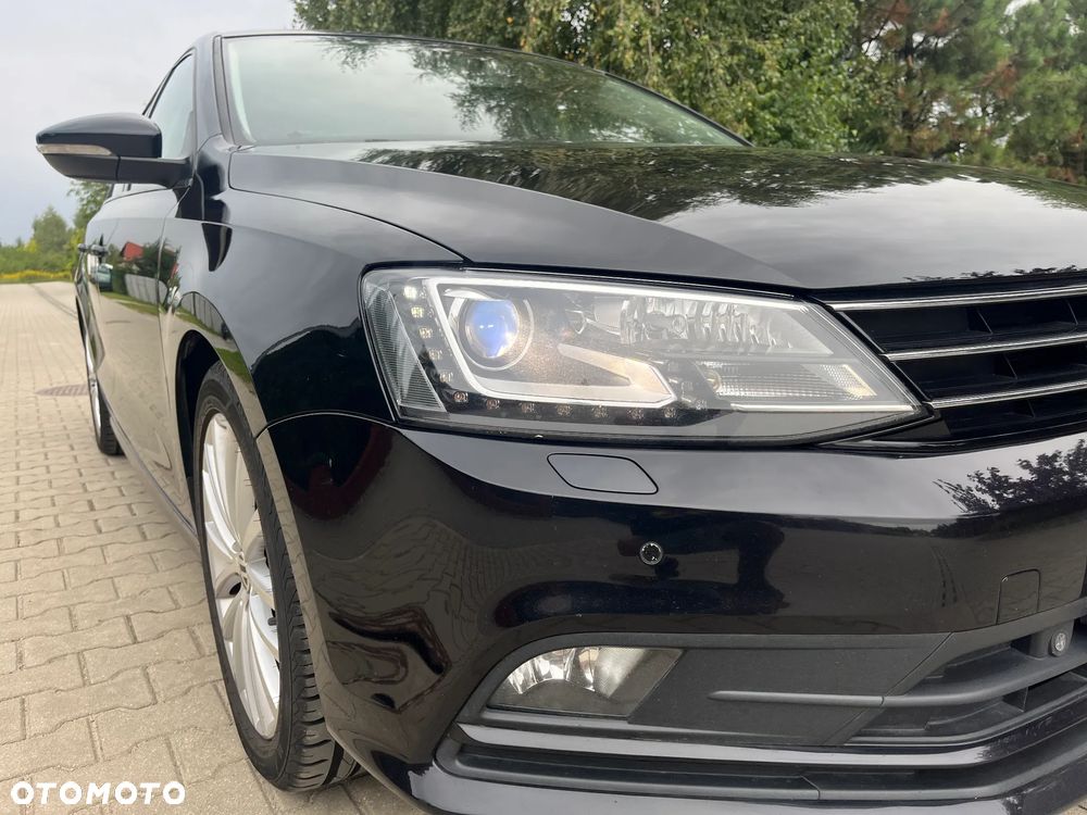 Volkswagen Jetta 2.0 TDI DPF BMT Comfortline - 9