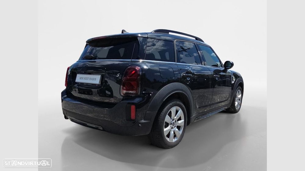 MINI Countryman Cooper SE Premium Classic Auto - 2