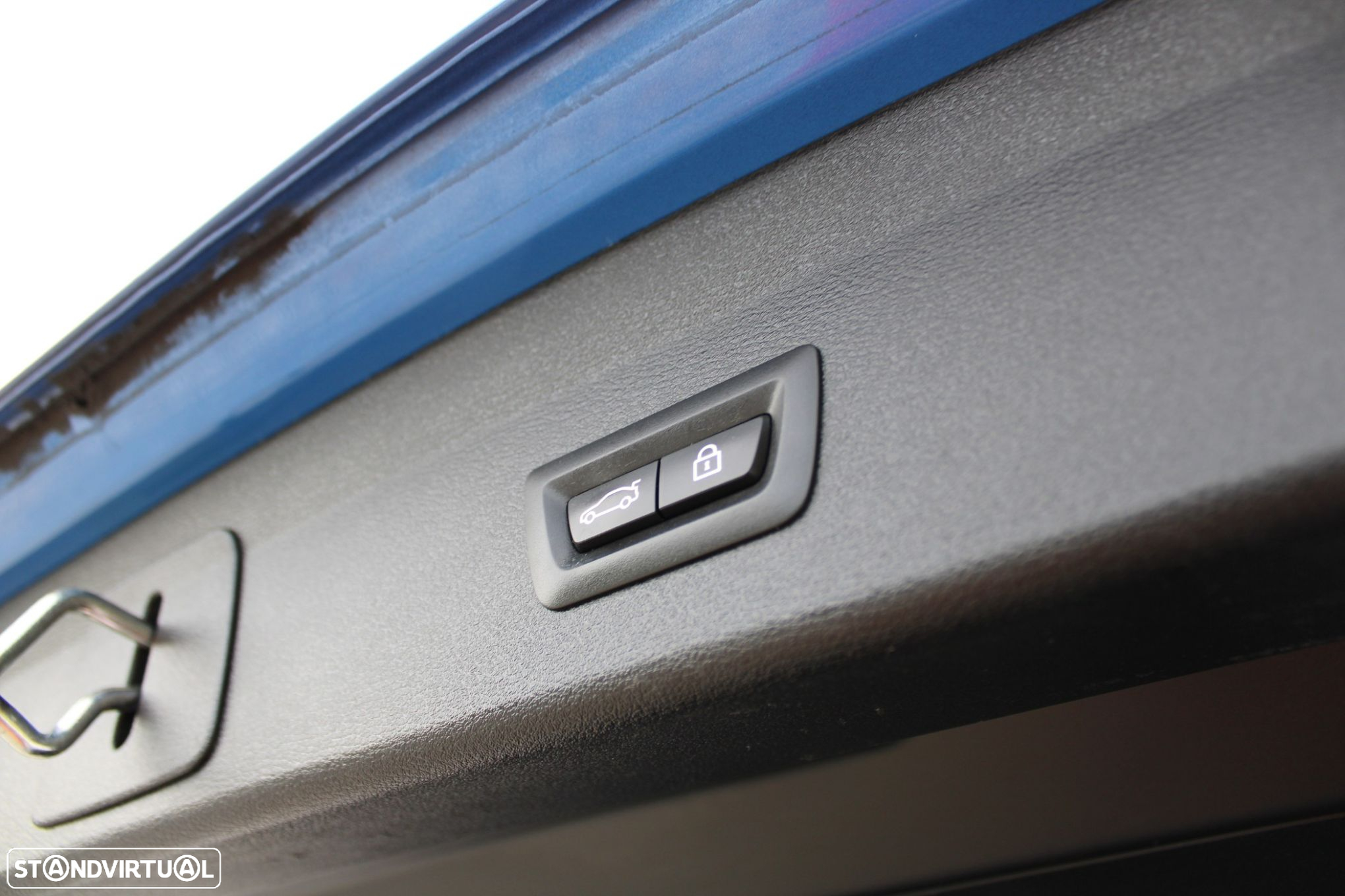 BMW X1 18 d sDrive Auto Pack M - 17