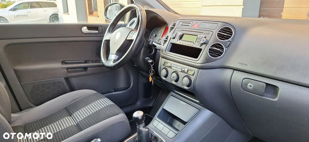 Volkswagen Golf Plus 1.6 Trendline - 27