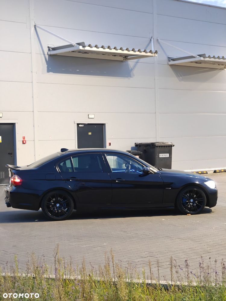 BMW E90 2006 photo 4