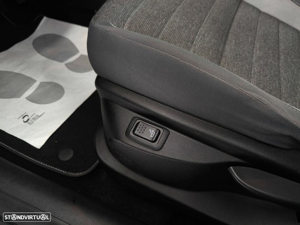 Fiat Tipo 1.3 M-Jet Lounge J17 - 19