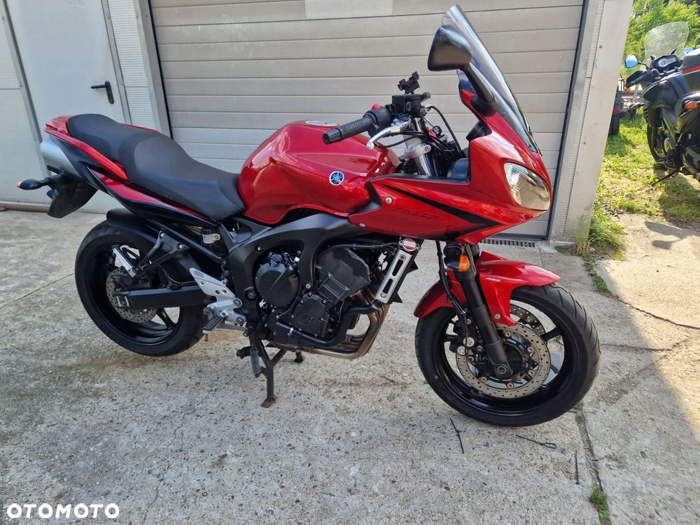 Yamaha FZ6