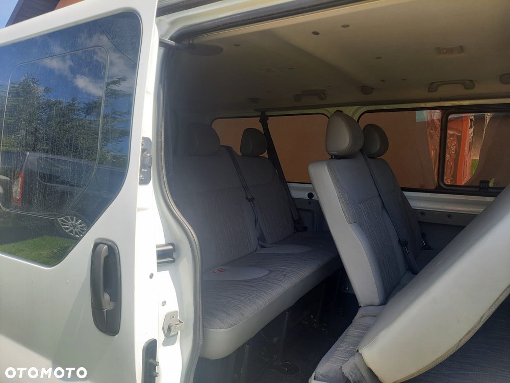 Renault Trafic FAP Combi L1H1 Authentique - 11