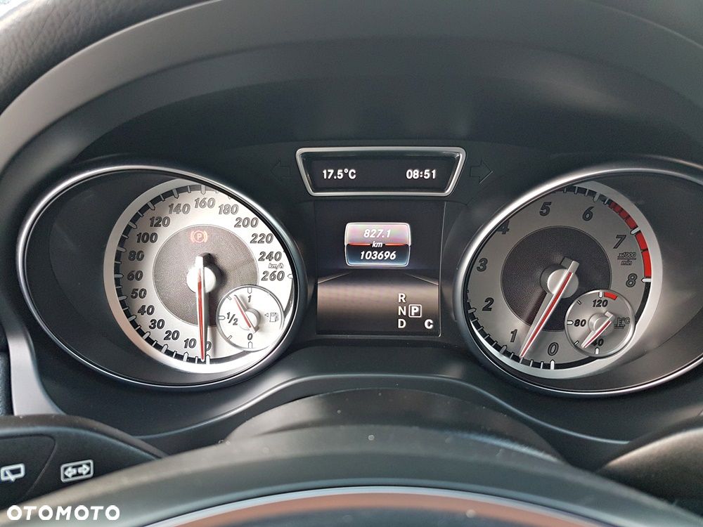 Mercedes-Benz CLA 200 7G-DCT AMG Line - 16