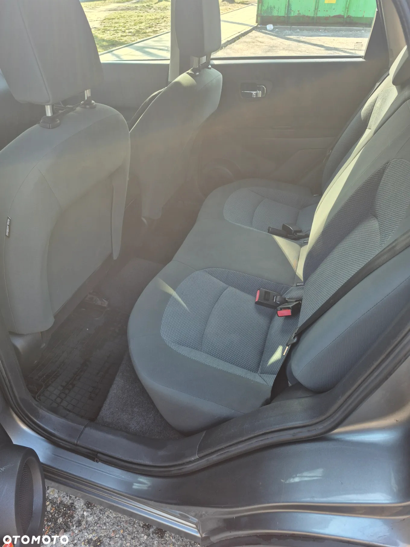 Nissan Qashqai 1.6 Visia - 12