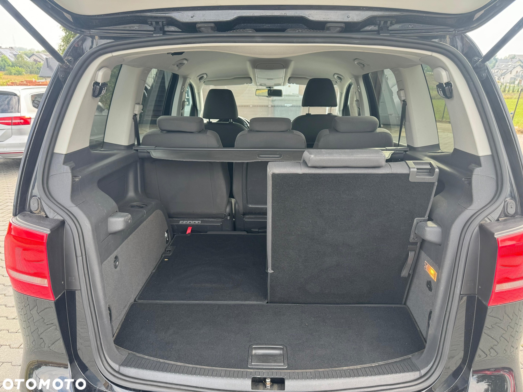 Volkswagen Touran 1.4 TSI Comfortline - 22