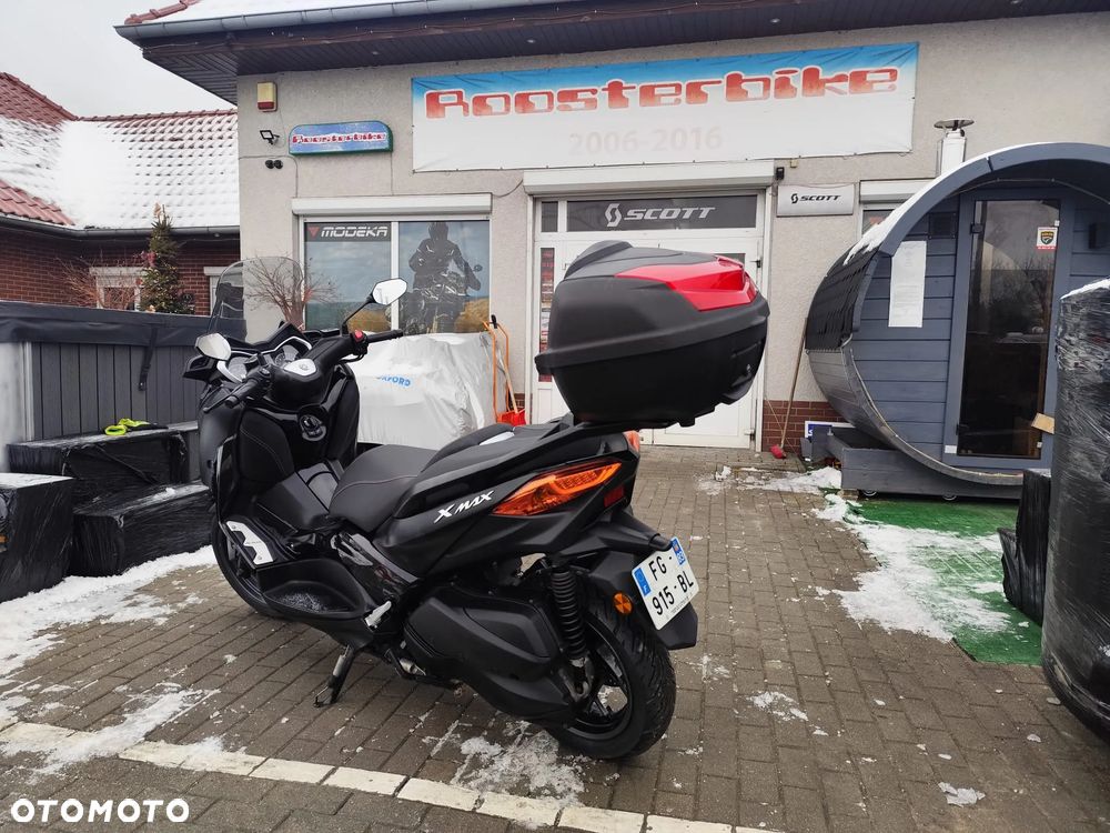 Yamaha X-max - 4