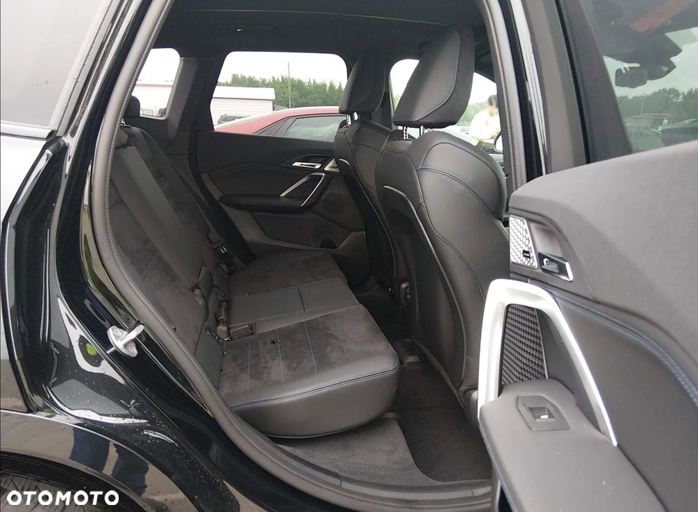 BMW X1 - 11