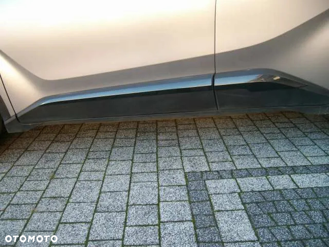 Toyota C-HR 1.8 Hybrid GPF Comfort - 9