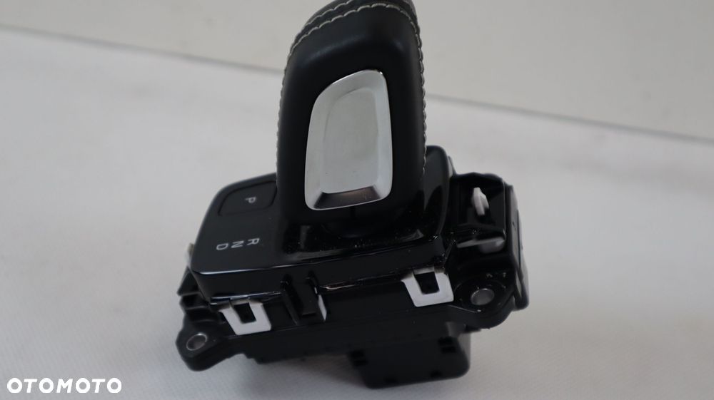 VOLVO XC40 LEWAREK GAŁKA DŹWIGNIA ZMIANY BIEGÓW 31437335 - 2