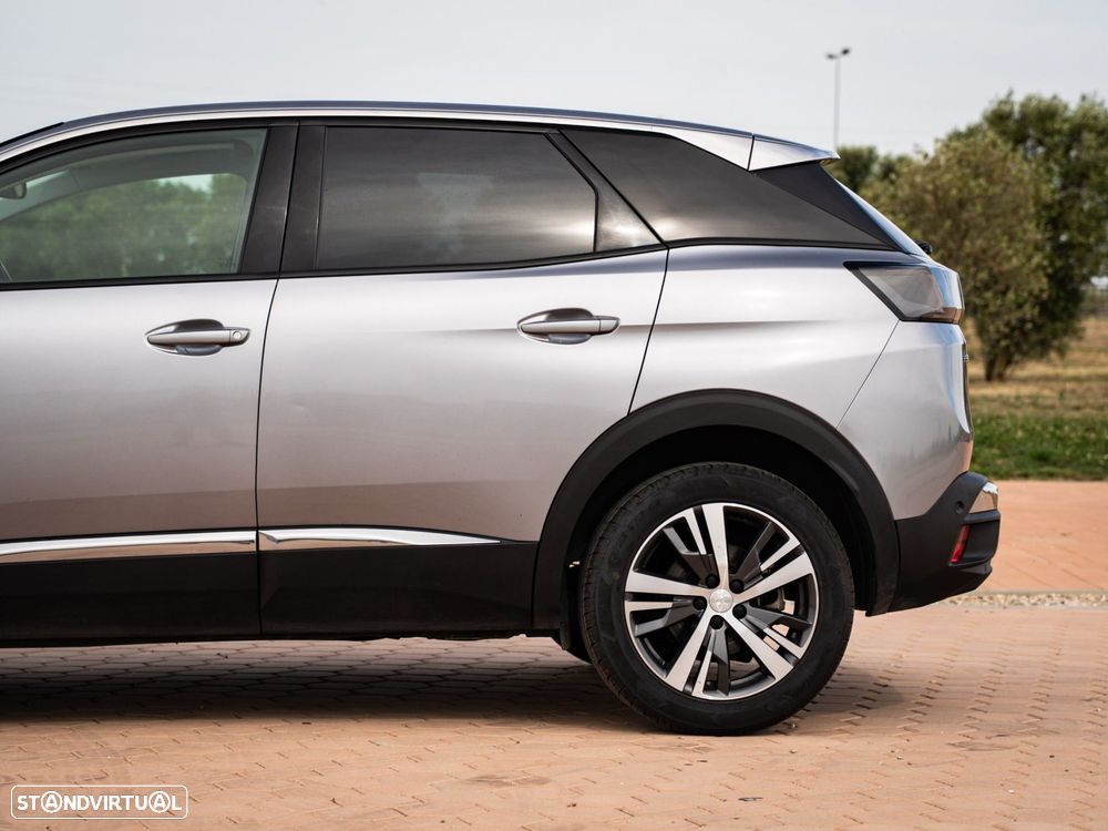 Peugeot 3008 1.5 BlueHDi Allure Pack - 24