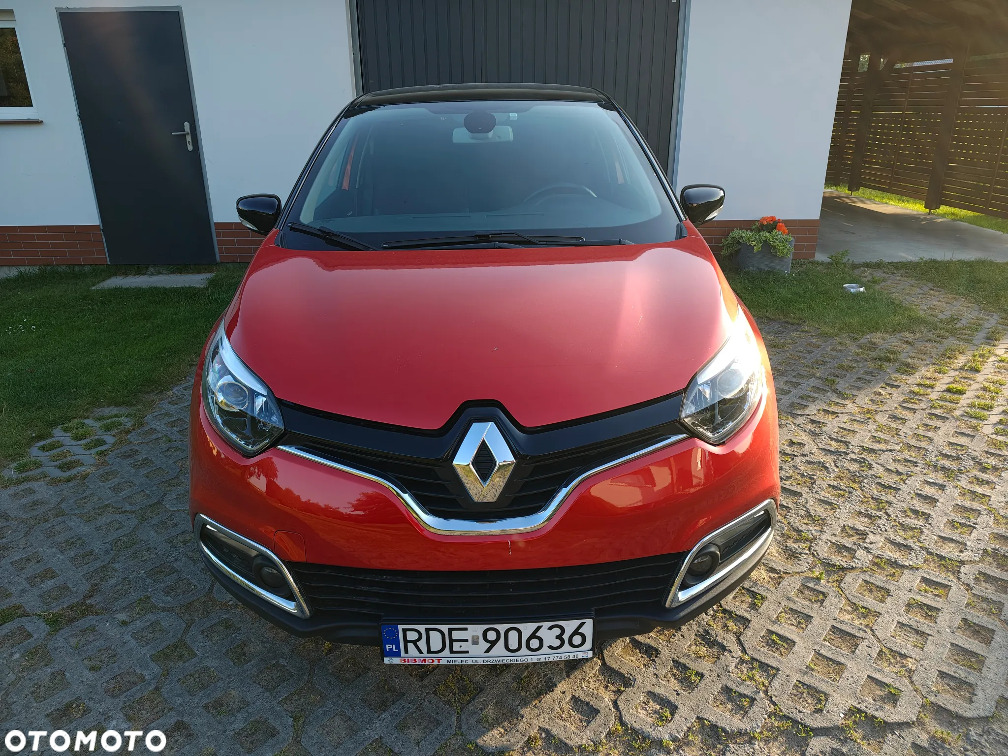 Renault Captur 1.2 TCe Intens EDC - 2