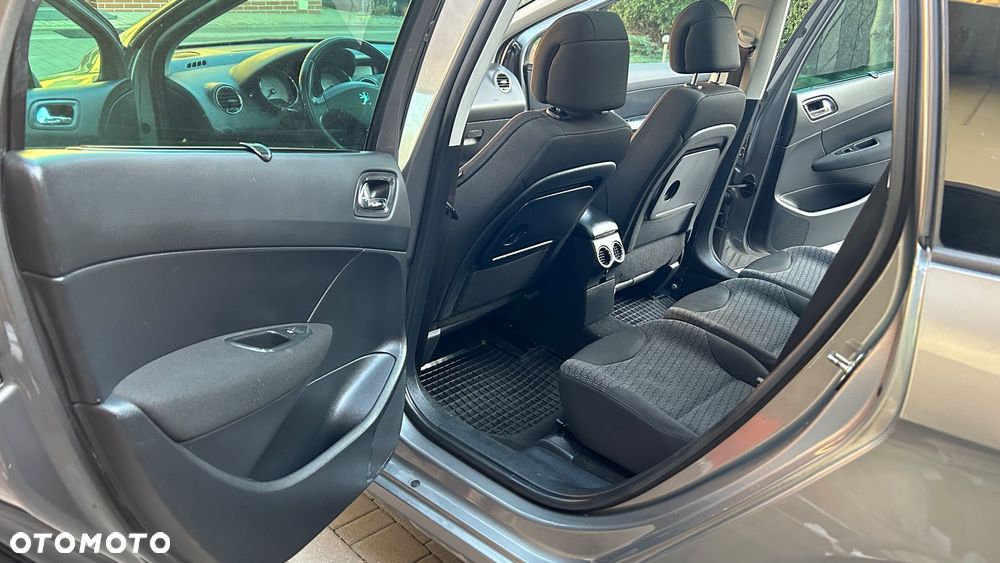 Peugeot 308 2.0 HDi Premium - 8