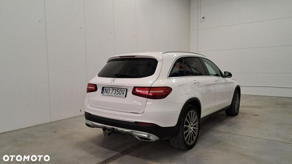 Mercedes-Benz GLC - 7