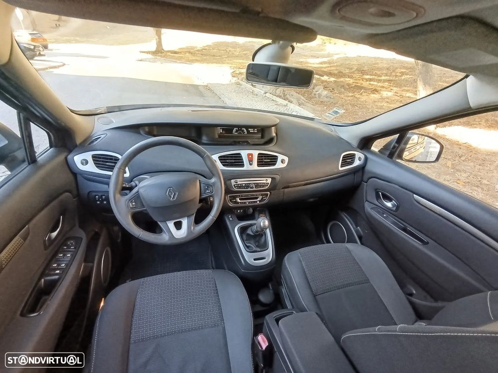 Renault Grand Scénic 1.5 dCi Dynamique S 7L - 12