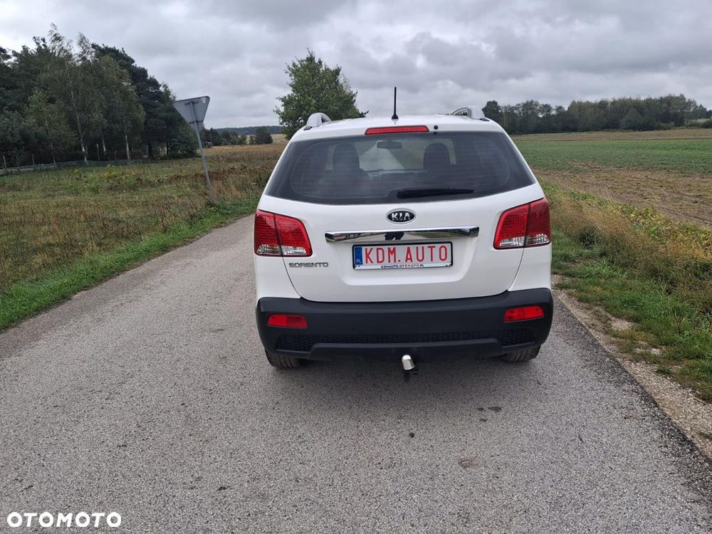Kia Sorento - 11