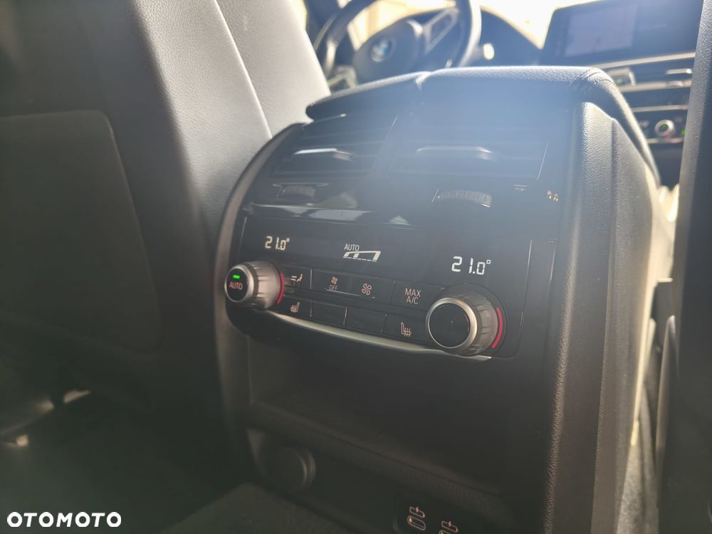 BMW Seria 5 530d xDrive M Sport Edition - 9