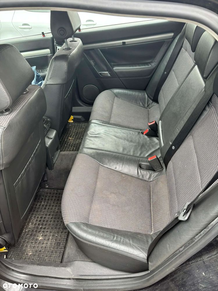 Opel Vectra 1.9 CDTI Sport / GTS - 6