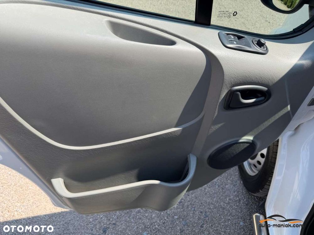 Nissan Primastar - 18