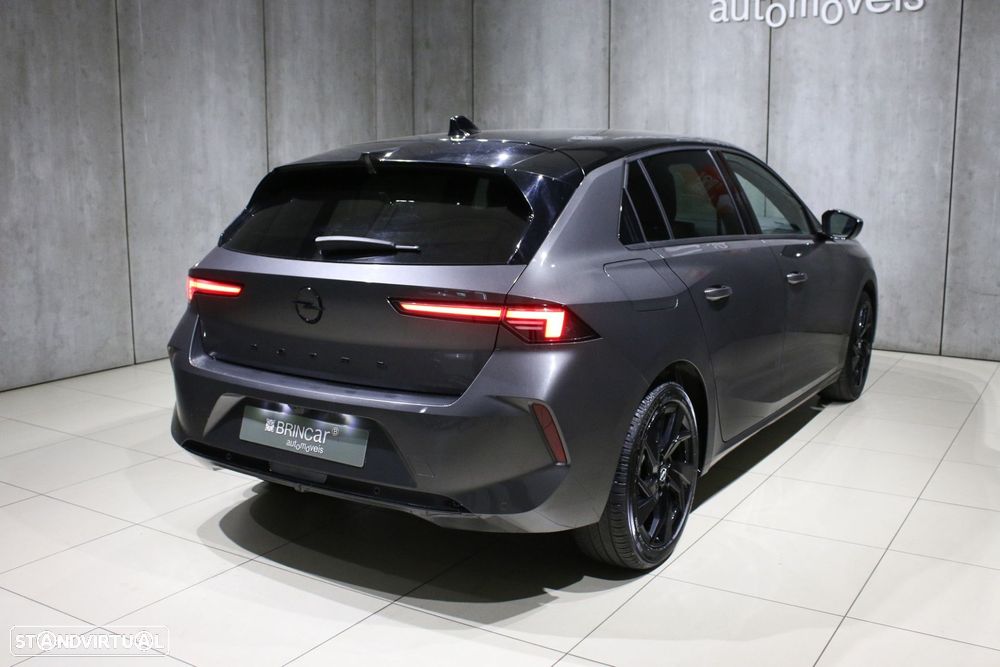 Opel Astra 1.2 T GS Line S/S - 14