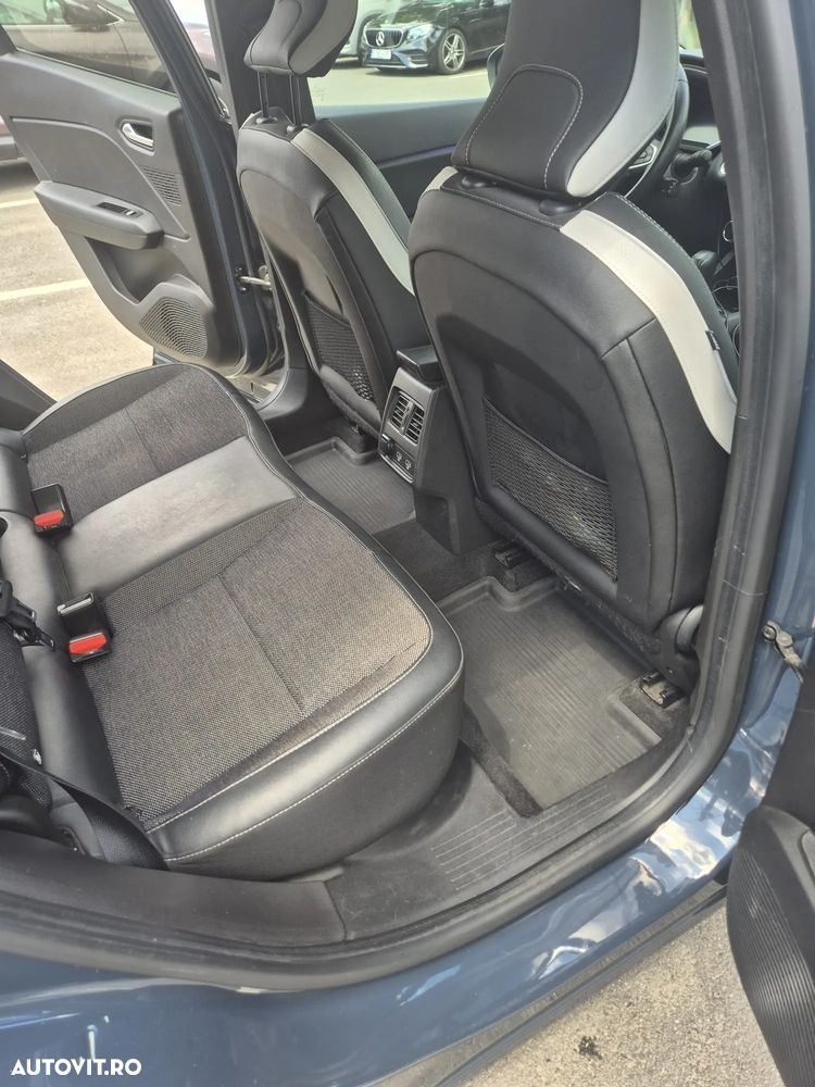 Renault Captur MHEV 140 EDC Techno - 31