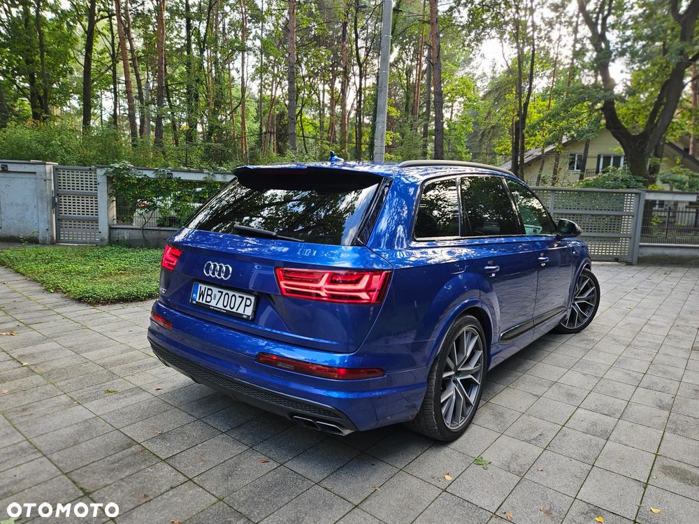 Audi SQ7 - 8