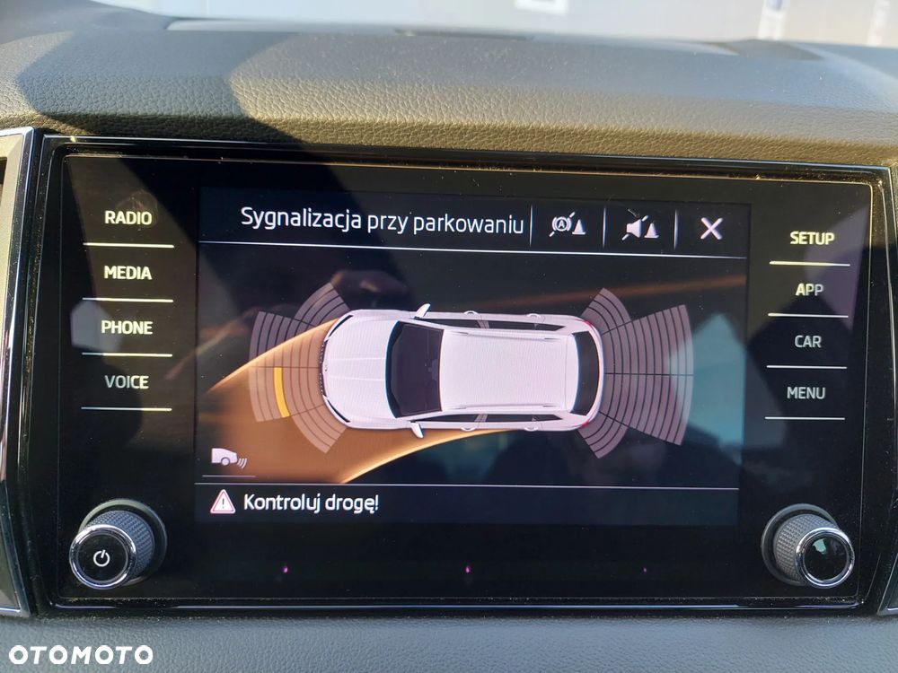 Skoda Karoq 1.5 TSI ACT 4x2 Ambition DSG - 15