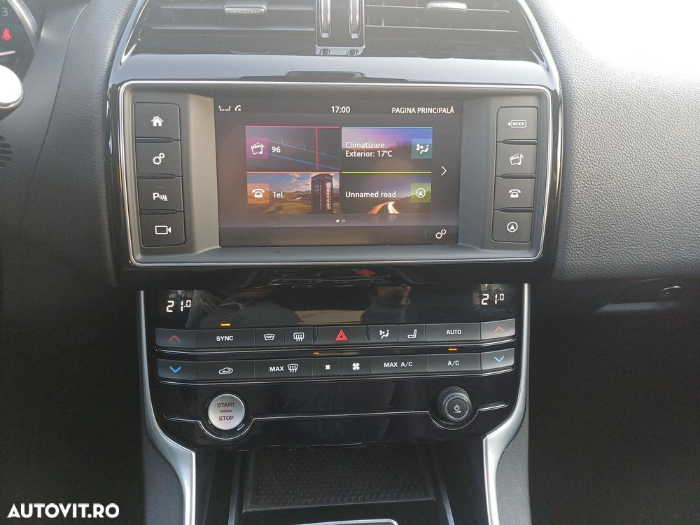 Jaguar XE 2.0 AWD R-Sport - 15