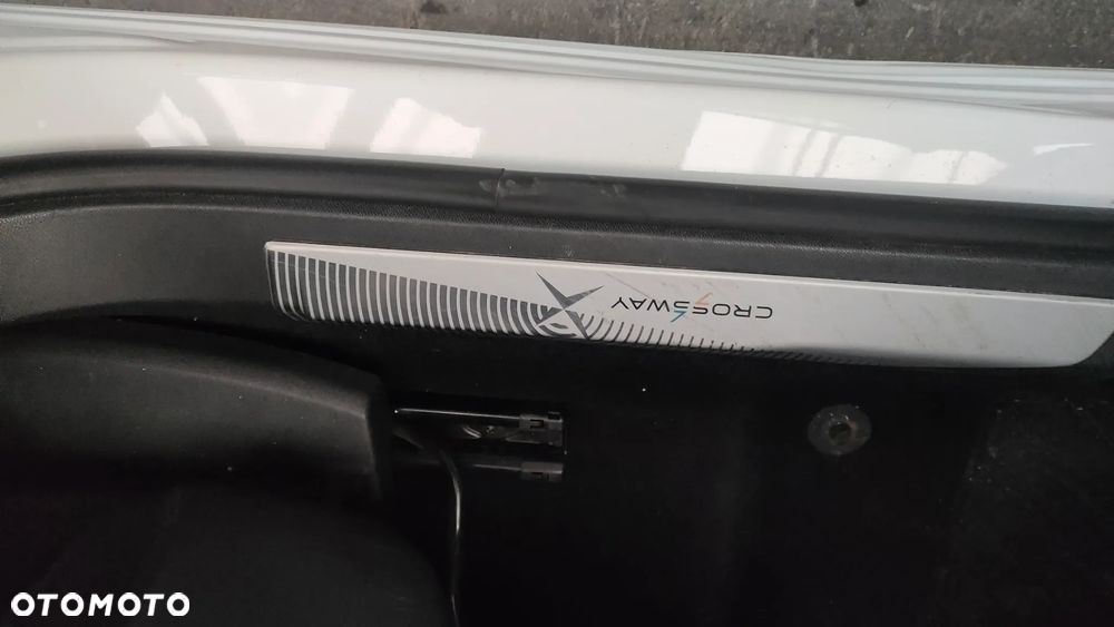 Peugeot 3008 1.6 THP Crossway S&S EAT6 - 19