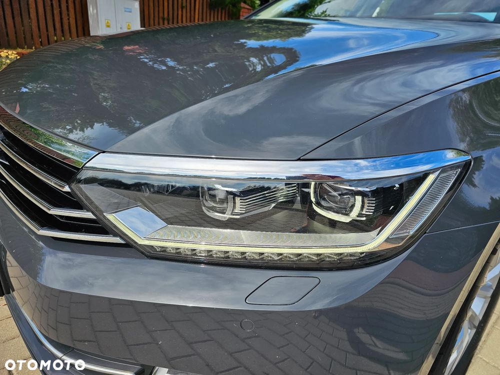 Volkswagen Passat 2.0 TDI BMT Comfortline - 32