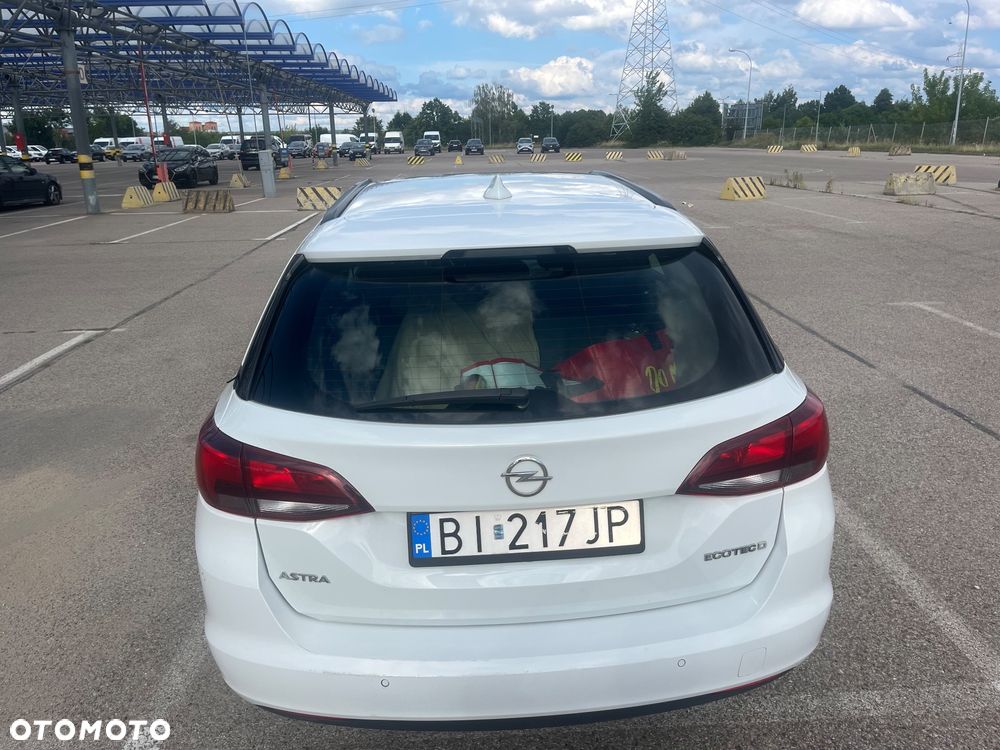 Opel Astra 1.6 D (CDTI) Dynamic - 29