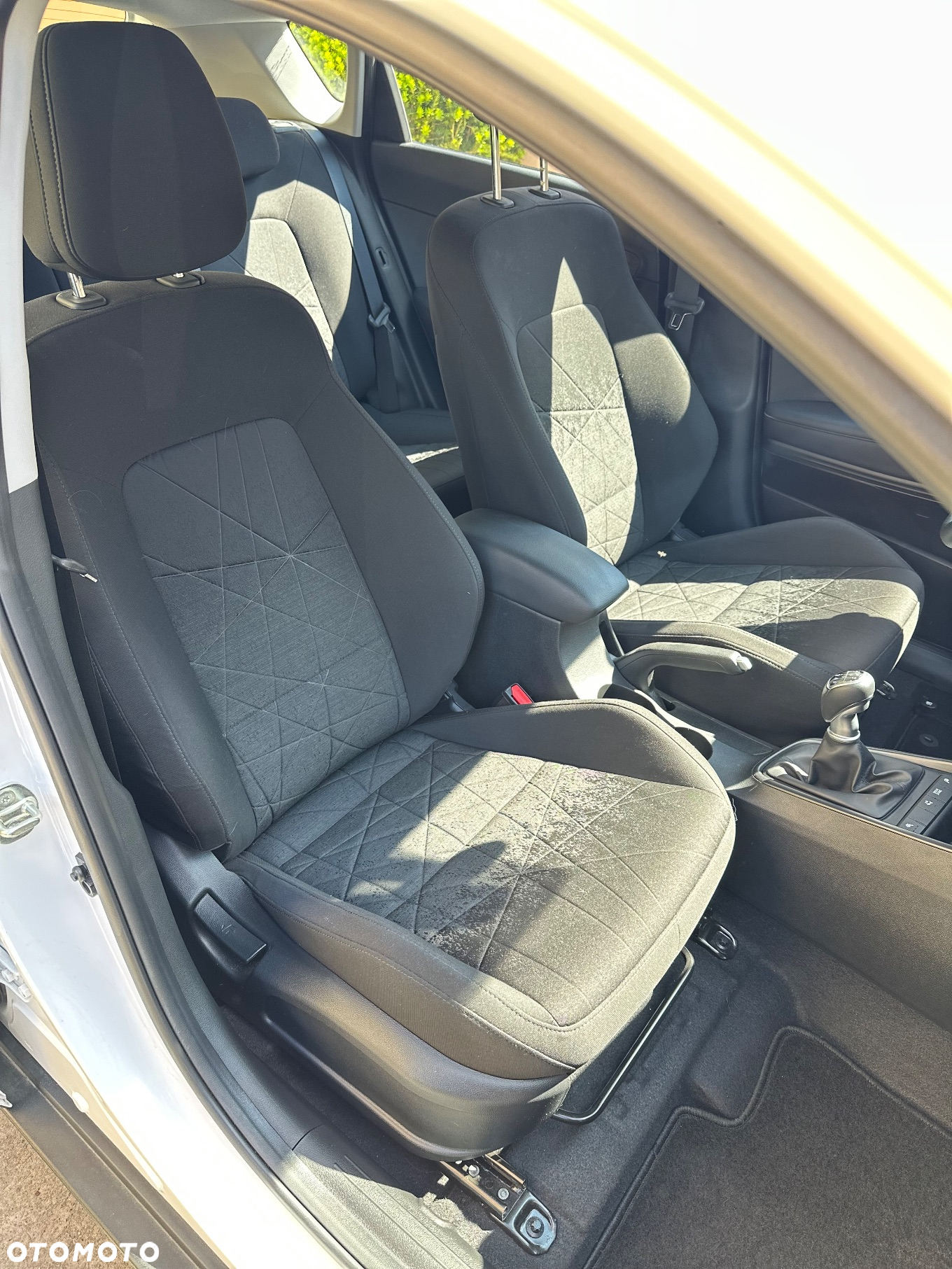 Hyundai Bayon 1.0 T-GDI Executive - 28