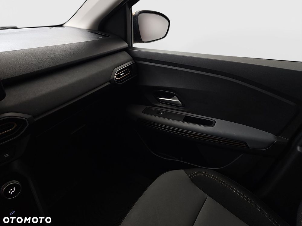 Dacia Jogger 1.6 Full Hybrid 140 Extreme MMT 7os - 16