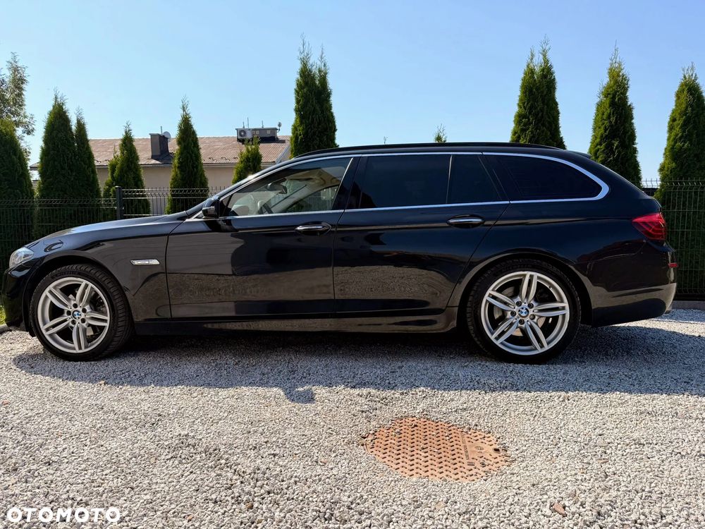 BMW Seria 5 520d xDrive Luxury Line - 1