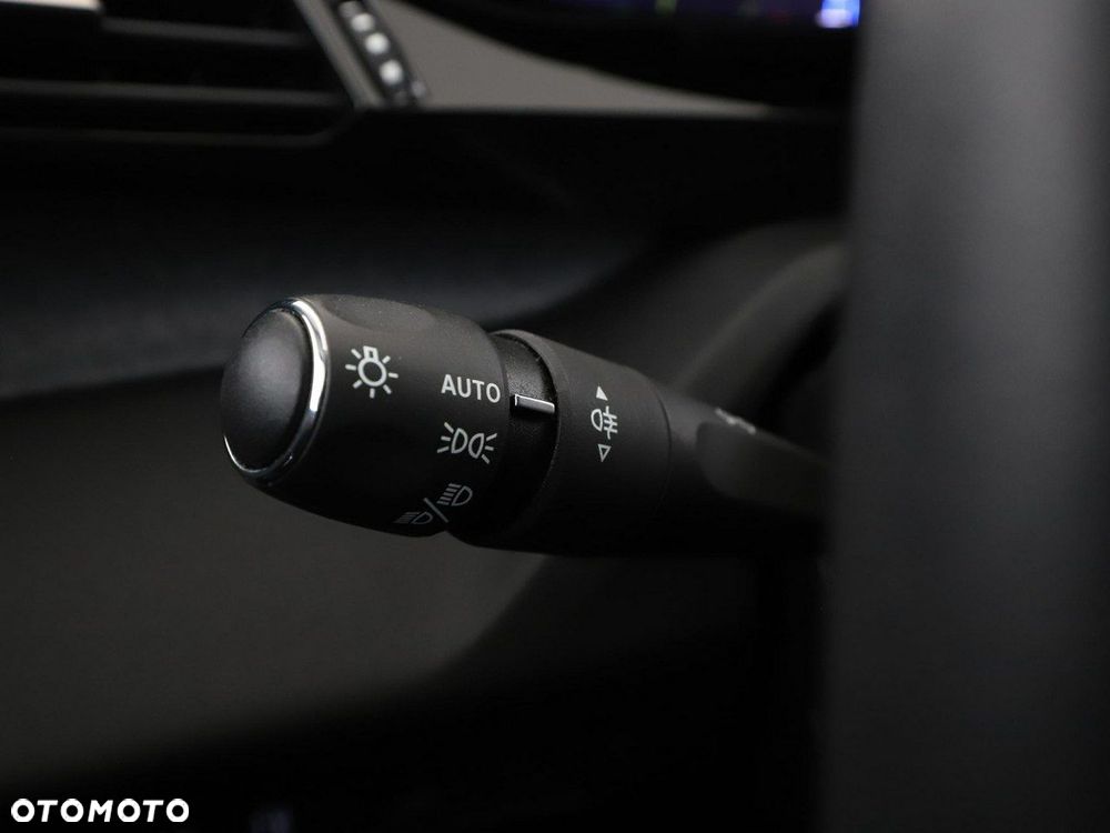 Peugeot 308 1.6 Hybrid PHEV Allure Pack EAT8 - 38