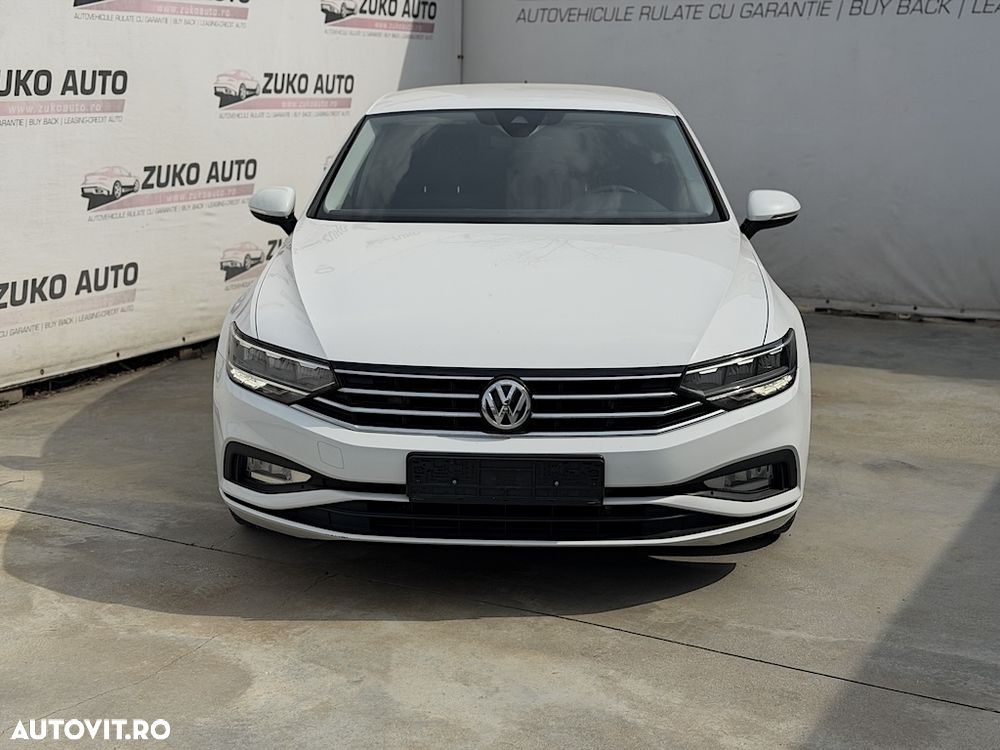 VOLKSWAGEN Passat 2020 — imagine 2