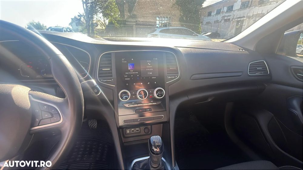 Renault Megane TCe 140 GPF Zen - 17