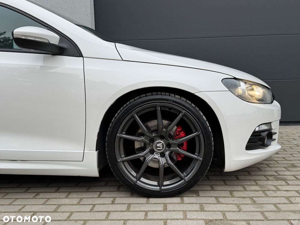 Volkswagen Scirocco 1.4 TSI DSG GTS - 10