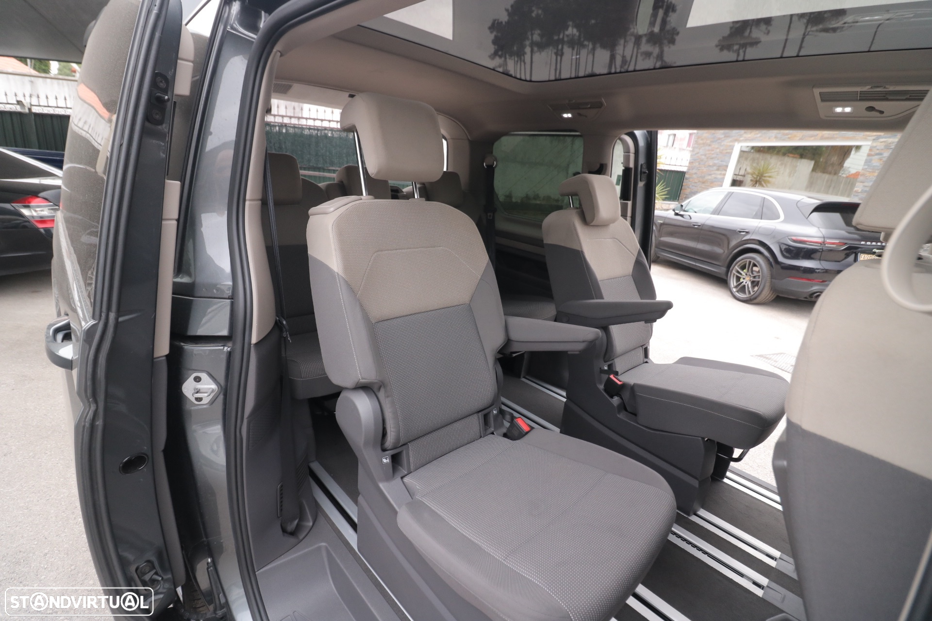 VW Multivan 1.4 TSI e-Hybrid Style DSG - 12